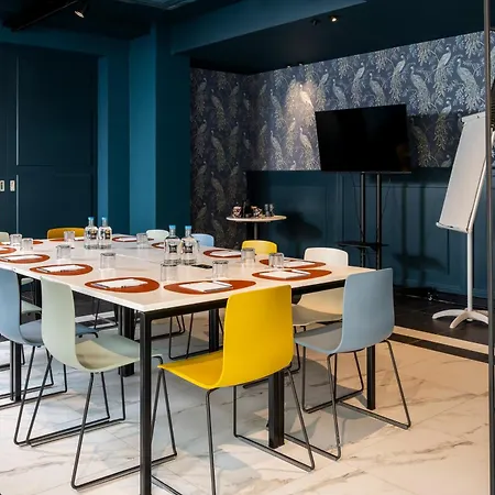 Ibis Styles Centre Szálloda
