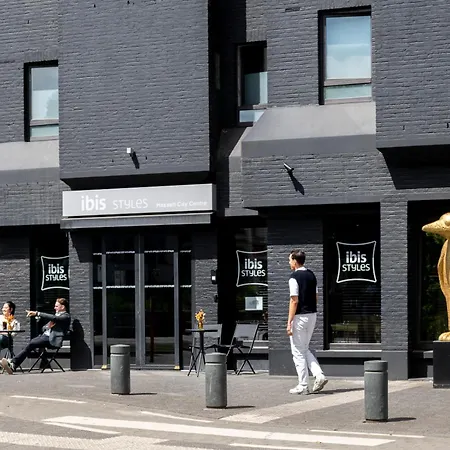 Ibis Styles Centre 3*